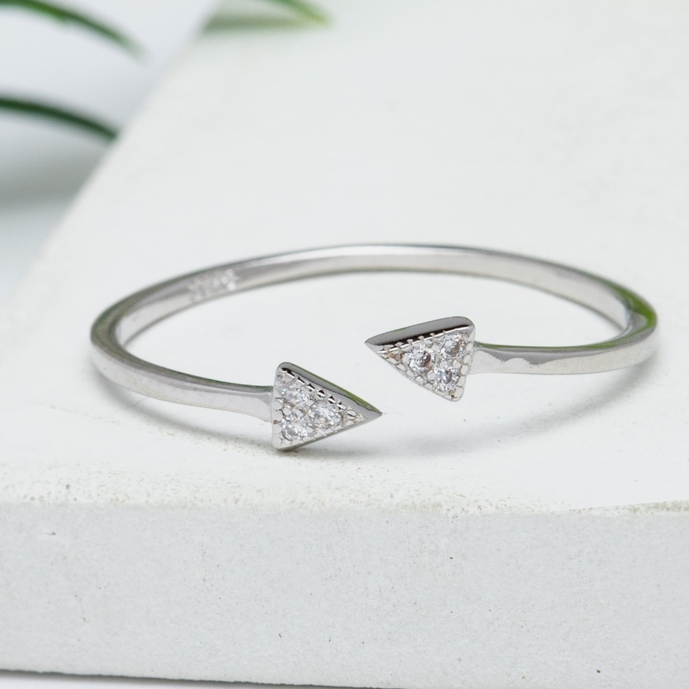 Sterling Silver Triangle Pavé Ring – Size 8 (Sample Piece)
